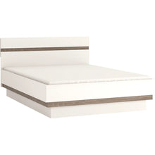 Load image into Gallery viewer, Linear Trendy Bed