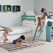 Load image into Gallery viewer, Mountain view bunk - Classic Designs