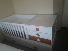 Load image into Gallery viewer, 5in1 convertible cot (Basic) - Classic Designs