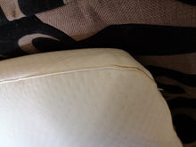 Load image into Gallery viewer, Natural Latex Pillow