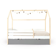 Load image into Gallery viewer, Zee House Bed