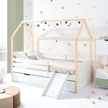Load image into Gallery viewer, Zee House Bed