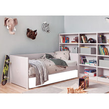 Load image into Gallery viewer, Max Bed - Classic Designs