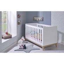Load image into Gallery viewer, Evolution Cot - Classic Designs