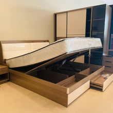 Load image into Gallery viewer, Urban Storage Bed
